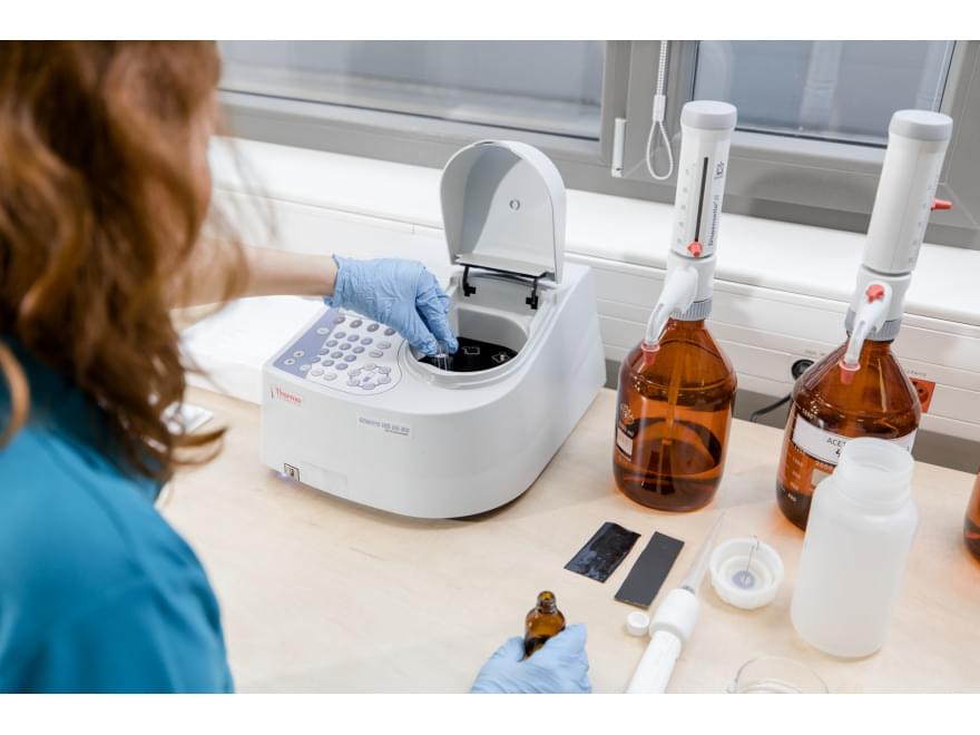 detail of emission characteristic testing in the TIYO laboratory detail of emission characteristic testing in the TIYO laboratory