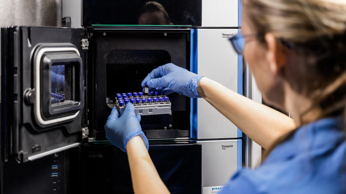 Plastic parts emissions tests| VOC analysis according to standards