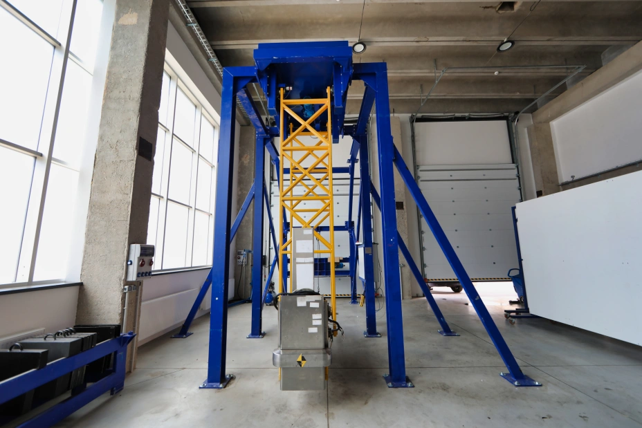 design of the pendulum for testing bumpers in the TIYO laboratory