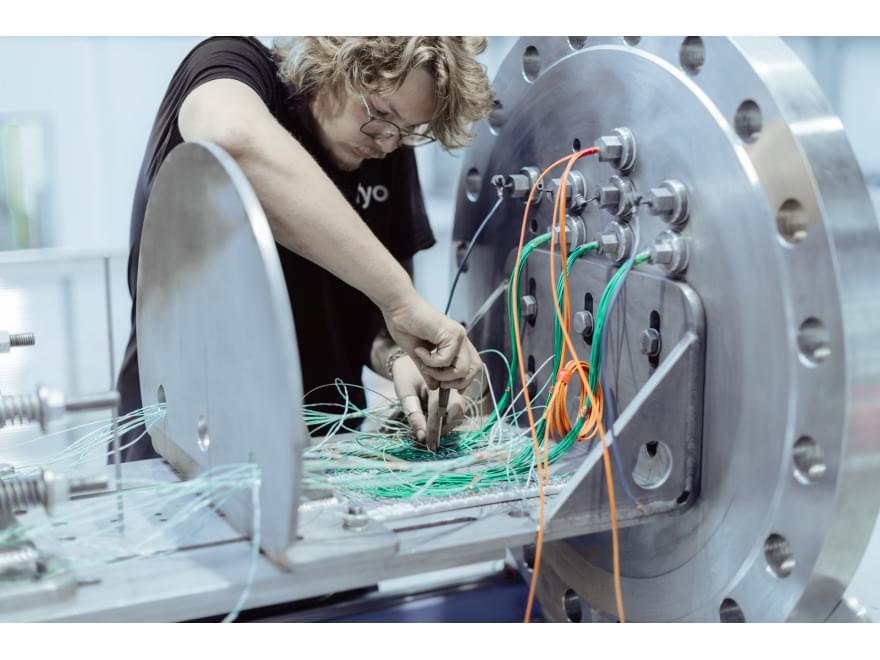 TIYO specialist in the battery thermall runaway gas measurement section of the TIYO laboratory TIYO specialist in the battery thermall runaway gas measurement section of the TIYO laboratory