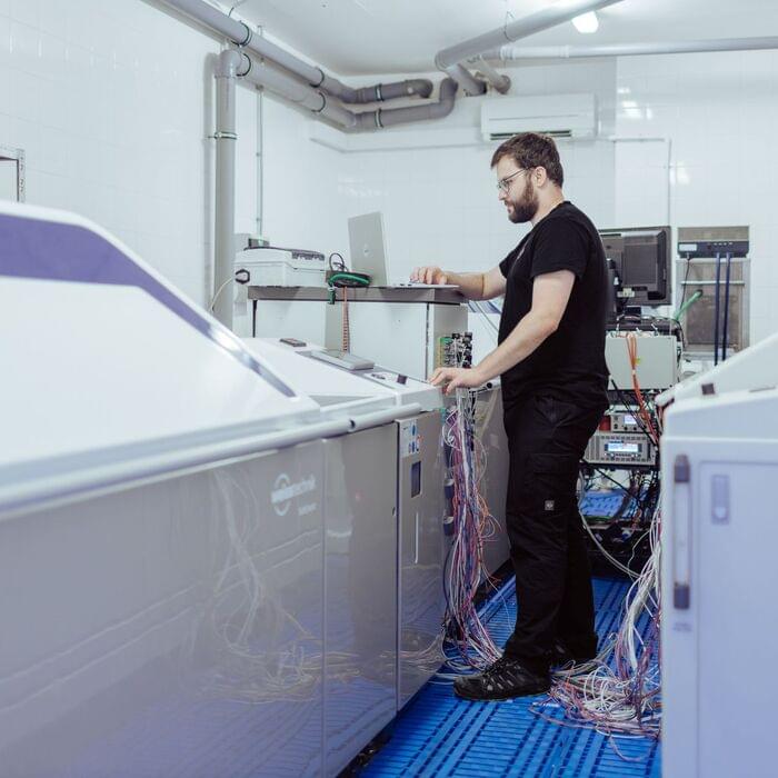 TIYO specialist sets up software for precision corrosion testing