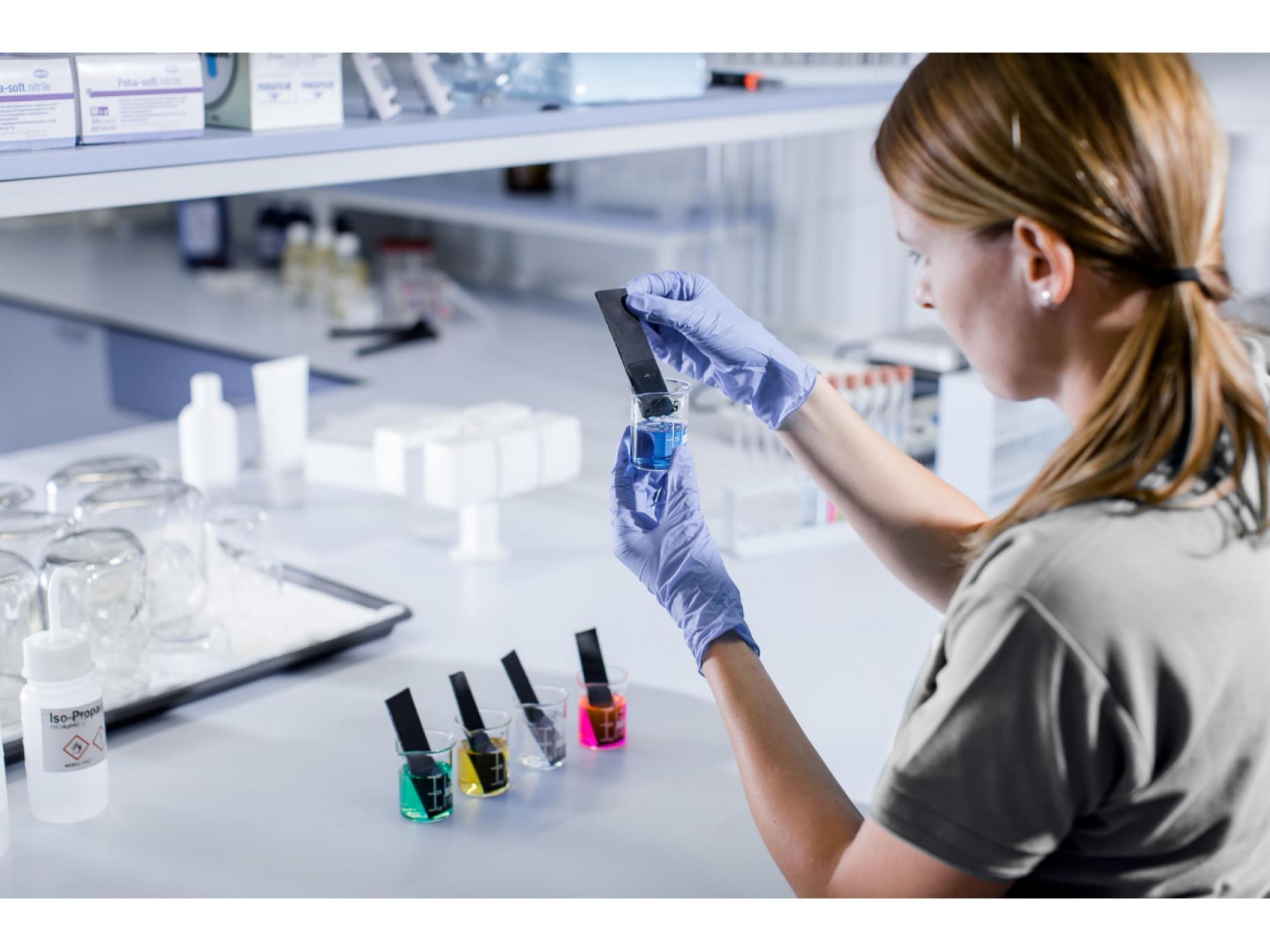 MATERIALS ANALYSIS OF PLASTICS, COMPOSITES, METALS AND FILMS, work in the Tiyo laboratory MATERIALS ANALYSIS OF PLASTICS, COMPOSITES, METALS AND FILMS, work in the Tiyo laboratory
