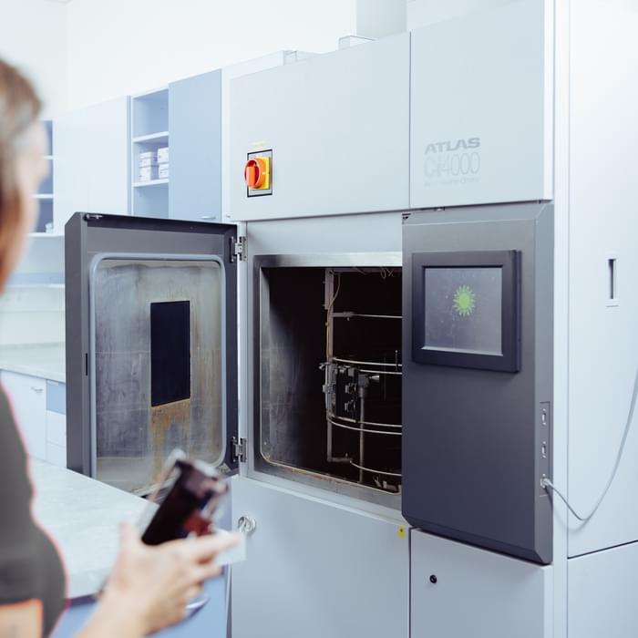 Open solar chamber in the TIYO laboratory